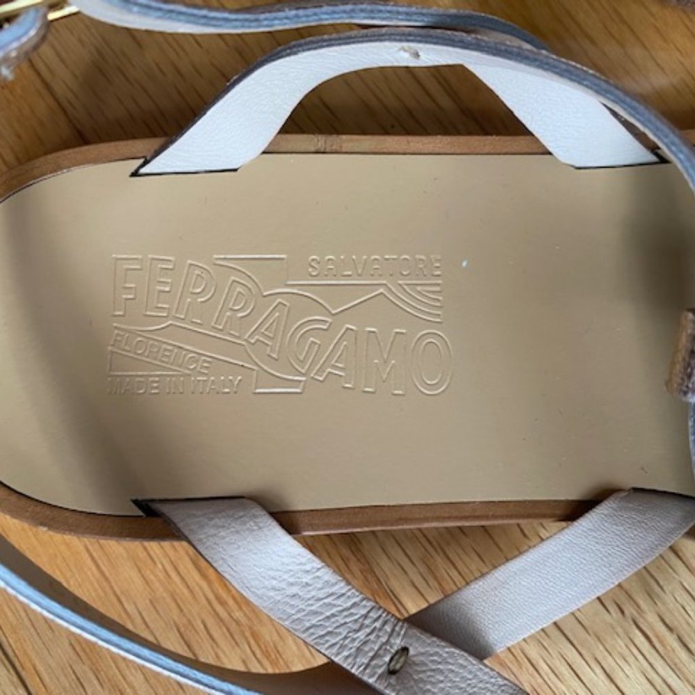 Ferragamo sandals MADE IN ITALY - Picture 5 of 6